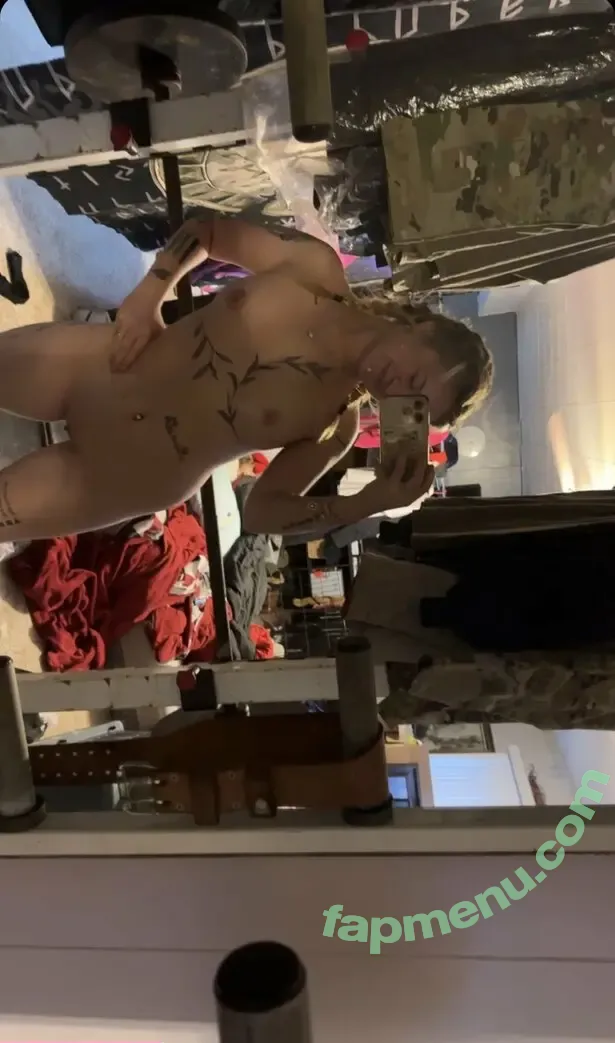 Rachael Teague nude photo #0005 (ex army / rachelteaguemusic)