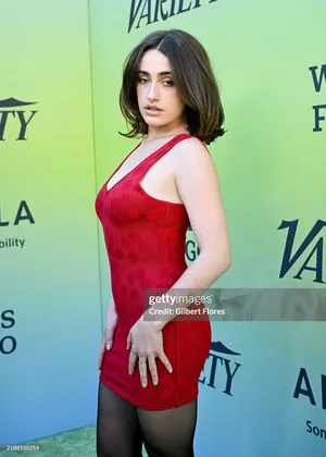 Rachel Anne Sennott / treaclychild nude photo #0573