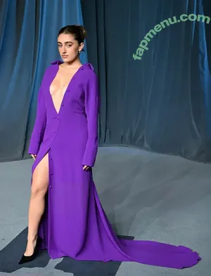 Rachel Anne Sennott / treaclychild nude photo #0838