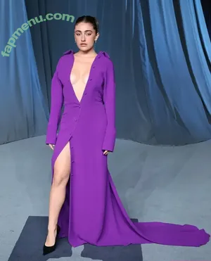 Rachel Anne Sennott / treaclychild nude photo #0851