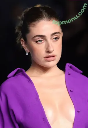 Rachel Anne Sennott / treaclychild nude photo #0853