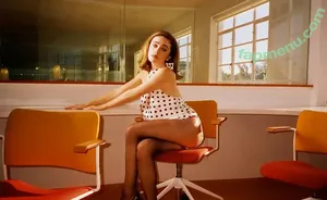 Rachel Anne Sennott / treaclychild nude photo #0864