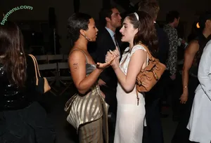 Rachel Anne Sennott / treaclychild nude photo #0882