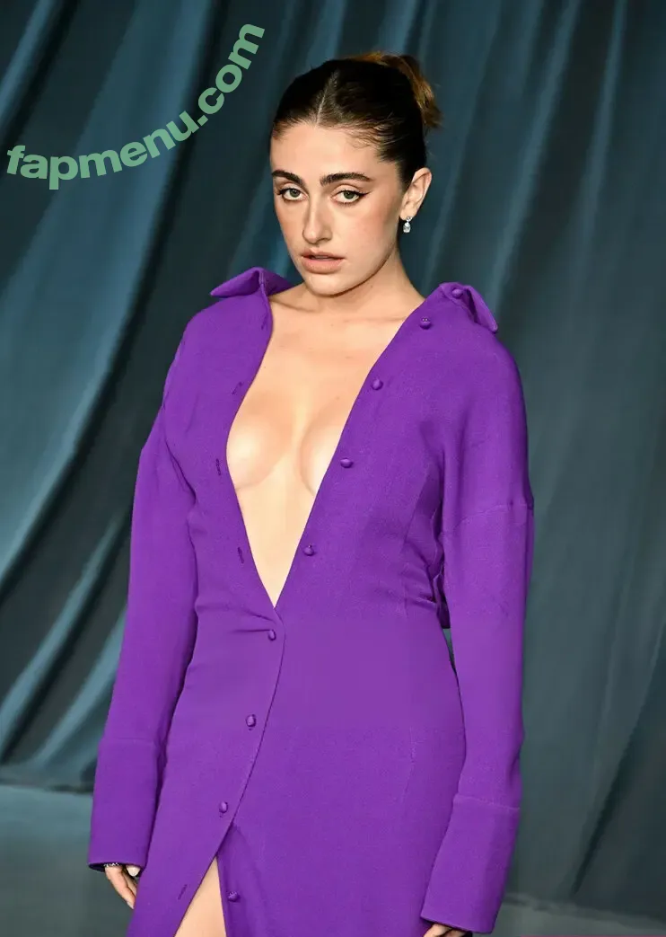 Rachel Anne Sennott nude photo #0839 (treaclychild)