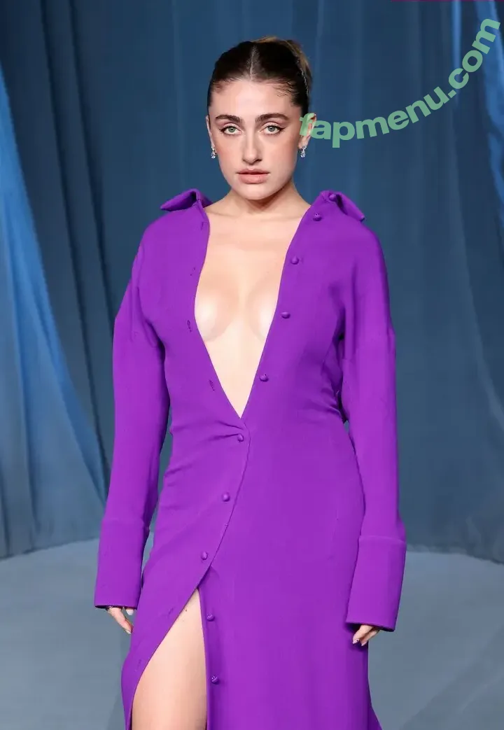 Rachel Anne Sennott nude photo #0847 (treaclychild)