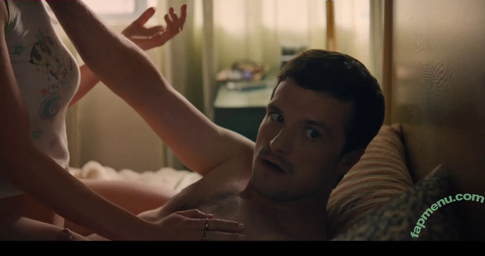 Rachel Anne Sennott nude photo #0944 (treaclychild)