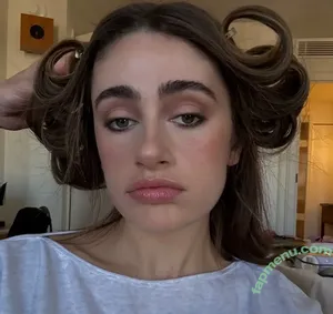 Rachel Anne Sennott / treaclychild nude photo #1043