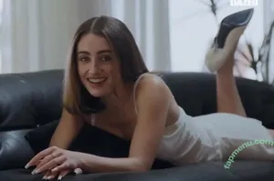 Rachel Anne Sennott / treaclychild nude photo #1064