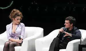 Rachel Anne Sennott / treaclychild nude photo #1089