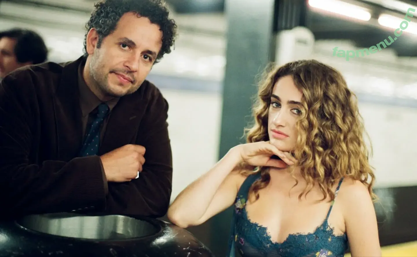 Rachel Anne Sennott nude photo #1034 (treaclychild)