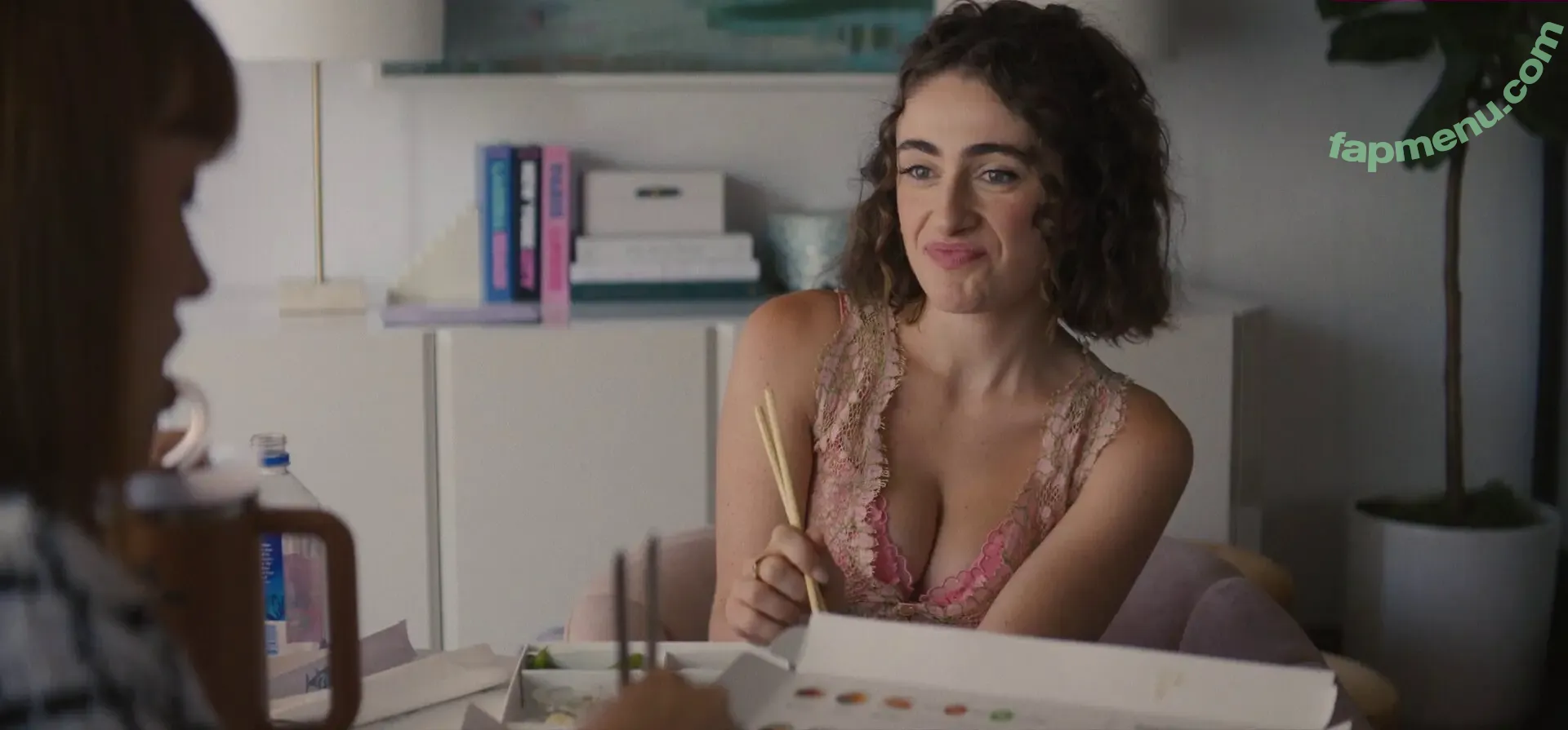 Rachel Anne Sennott nude photo #1053 (treaclychild)