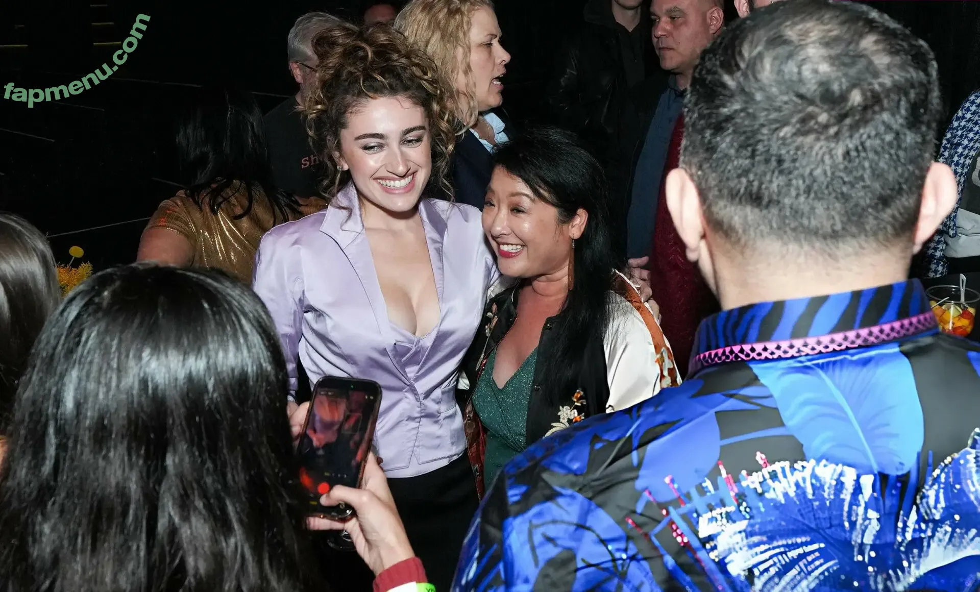 Rachel Anne Sennott nude photo #1081 (treaclychild)