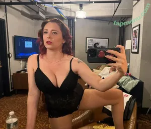 Rachel Bloom / Crazy Ex-Girlfriend / rachel-bloom / racheldoesstuff nude photo #0027