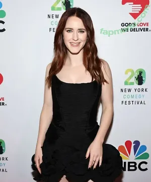 Rachel Brosnahan (Marvelous Mrs. Maisel) / rachelbrosnahan nude photo #0002