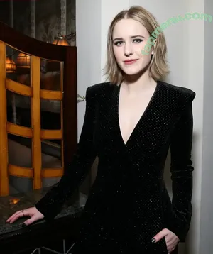 Rachel Brosnahan / Marvelous Mrs. Maisel / rachelbrosnahan nude photo #0269