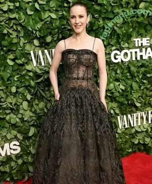 Rachel Brosnahan / Marvelous Mrs. Maisel / rachelbrosnahan nude photo #0405