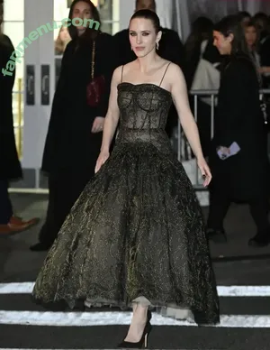 Rachel Brosnahan / Marvelous Mrs. Maisel / rachelbrosnahan nude photo #0408