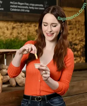 Rachel Brosnahan / Marvelous Mrs. Maisel / rachelbrosnahan nude photo #0594