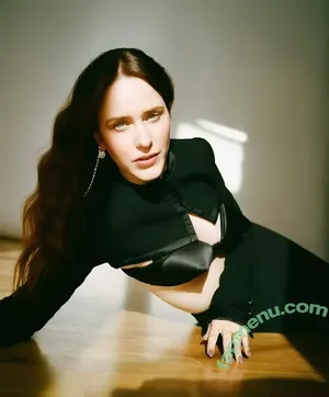 Rachel Brosnahan / Marvelous Mrs. Maisel / rachelbrosnahan nude photo #0610