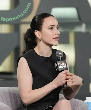 Rachel Brosnahan / Marvelous Mrs. Maisel / rachelbrosnahan nude photo #0681