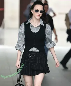 Rachel Brosnahan / Marvelous Mrs. Maisel / rachelbrosnahan nude photo #0823