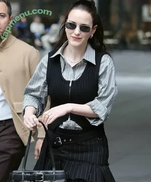 Rachel Brosnahan / Marvelous Mrs. Maisel / rachelbrosnahan nude photo #0825