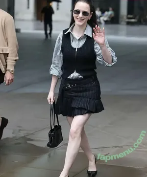 Rachel Brosnahan / Marvelous Mrs. Maisel / rachelbrosnahan nude photo #0827
