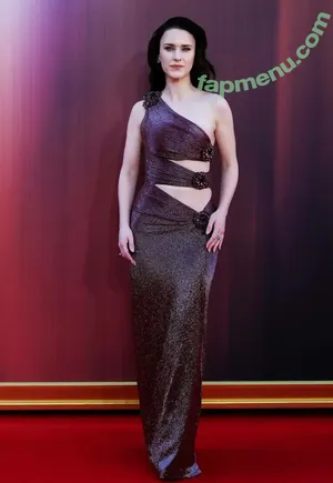 Rachel Brosnahan / Marvelous Mrs. Maisel / rachelbrosnahan nude photo #0842