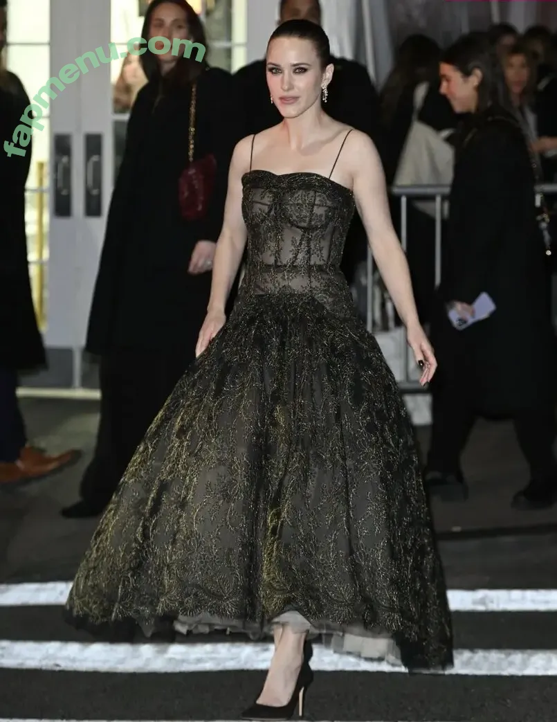 Rachel Brosnahan nude photo #0408 (Marvelous Mrs. Maisel / rachelbrosnahan)