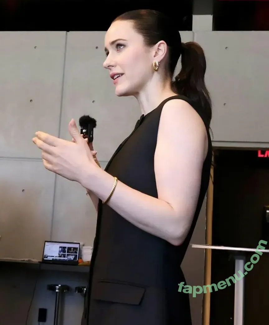 Rachel Brosnahan nude photo #0698 (Marvelous Mrs. Maisel / rachelbrosnahan)