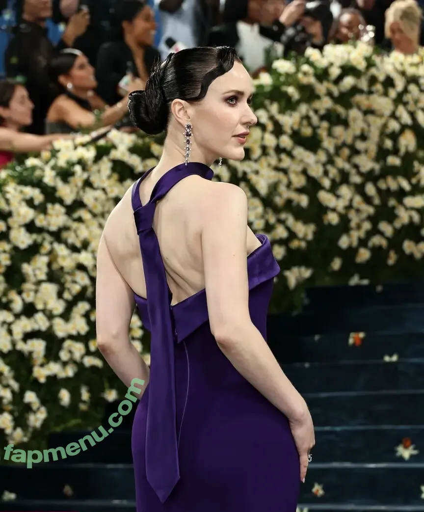 Rachel Brosnahan nude photo #0708 (Marvelous Mrs. Maisel / rachelbrosnahan)