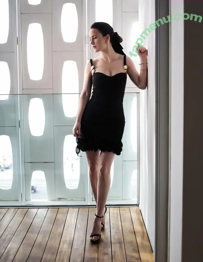 Rachel Brosnahan nude photo #0804 (Marvelous Mrs. Maisel / rachelbrosnahan)