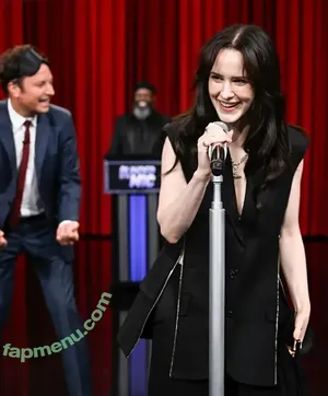 Rachel Brosnahan / Marvelous Mrs. Maisel / rachelbrosnahan nude photo #1085