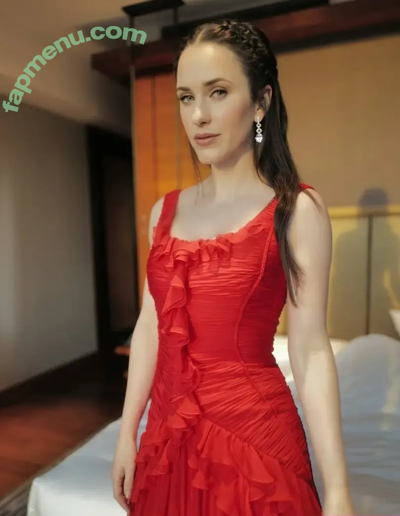 Rachel Brosnahan nude photo #1089 (Marvelous Mrs. Maisel / rachelbrosnahan)