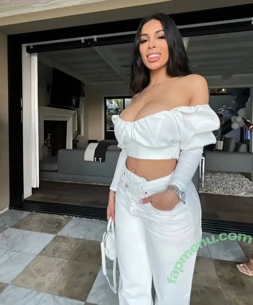 Rachel Estrada nude photo #0011 (rachestrada / thelatinbarbie)