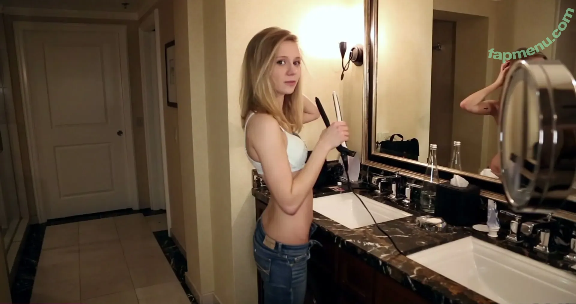 Rachel James nude photo #0146 (_rachilla / theracheljames)