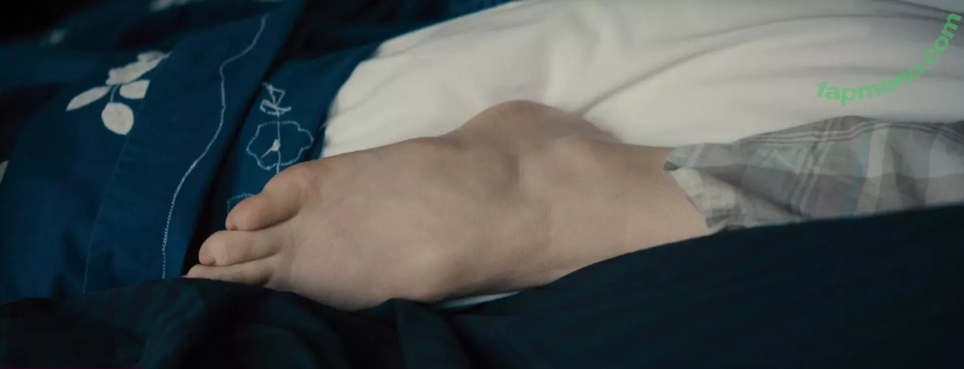 Rachel McAdams nude photo #0033 (rachelmcadams1)