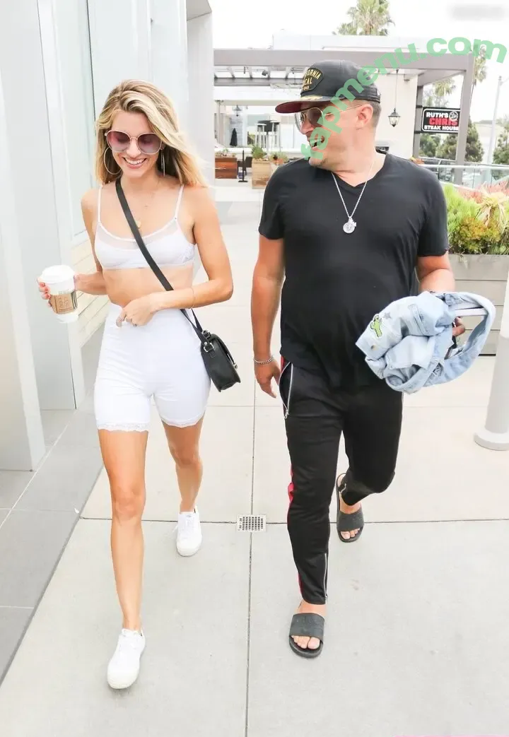 Rachel McCord nude photo #0022 (iamrachelmccord)