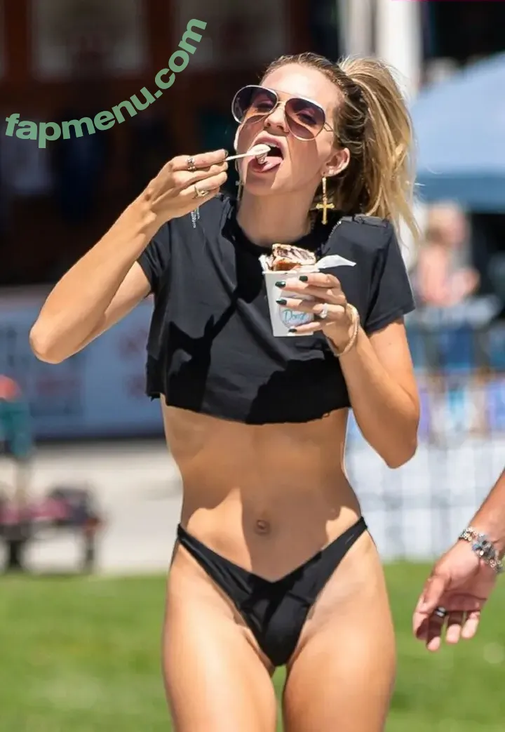 Rachel McCord nude photo #0055 (iamrachelmccord)