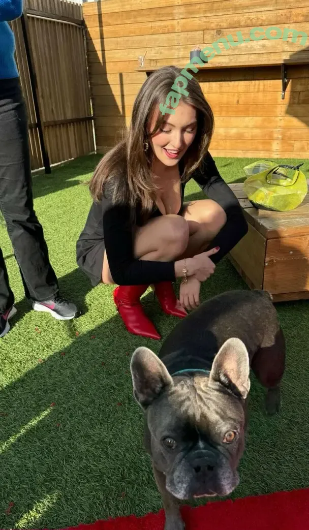 Rachel Michelle nude photo #4810 (Beautyandbrainswithatwist / rachellemichelle)