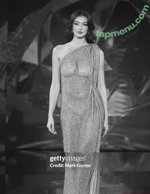 Rachel Michelle / Beautyandbrainswithatwist / rachellemichelle nude photo #5258