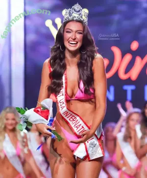 Rachel Michelle / Beautyandbrainswithatwist / rachellemichelle nude photo #5483