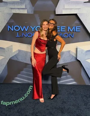 Rachel Michelle / Beautyandbrainswithatwist / rachellemichelle nude photo #5563