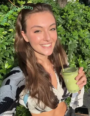 Rachel Michelle / Beautyandbrainswithatwist / rachellemichelle nude photo #5629