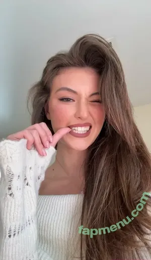 Rachel Michelle / Beautyandbrainswithatwist / rachellemichelle nude photo #5683