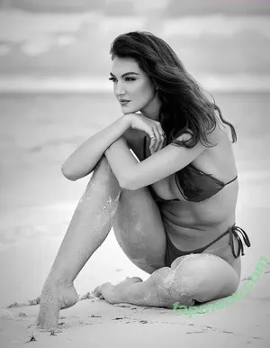 Rachel Michelle / Beautyandbrainswithatwist / rachellemichelle nude photo #5732