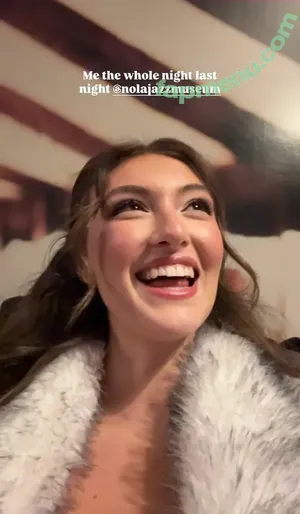 Rachel Michelle / Beautyandbrainswithatwist / rachellemichelle nude photo #5745