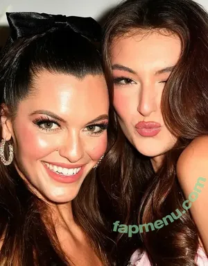 Rachel Michelle / Beautyandbrainswithatwist / rachellemichelle nude photo #5783