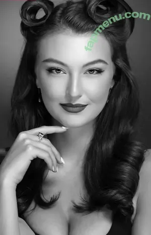 Rachel Pizzolato / Beautyandbrainswithatwist - / beautyandbrainswithatwist / biancasotelo14 / braintwist2112 nude photo #1667