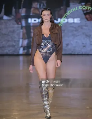 Rachel Pizzolato / Beautyandbrainswithatwist - / beautyandbrainswithatwist / biancasotelo14 / braintwist2112 nude photo #1681